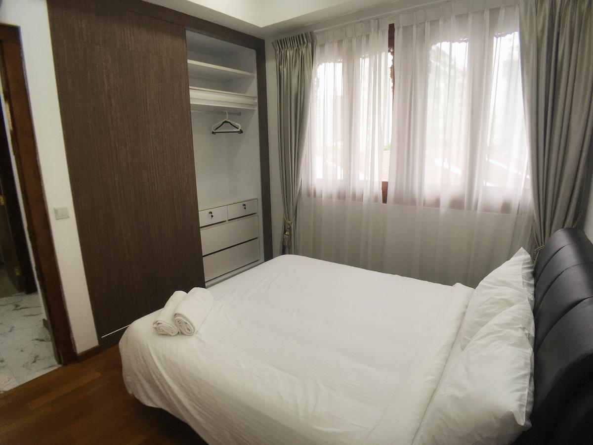 K Suites River Valley Nearby Orchard Сингапур Экстерьер фото